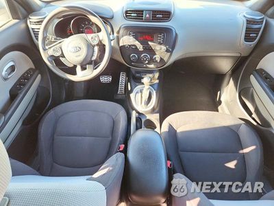 Zdjęcie 8 z 12 samochodu: 2015 KIA SOUL BASE VIN:KNDJN2A21F7755644 - miniatura