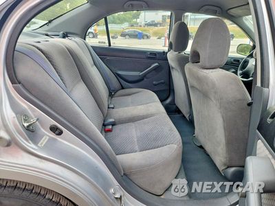 Zdjęcie 10 z 12 samochodu: 2005 HONDA CIVIC DX VP VIN:2HGES16375H561906 - miniatura
