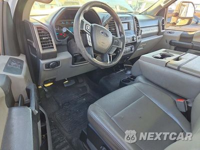 Zdjęcie 8 z 12 samochodu: 2018 FORD F250 SUPER - UTILITY / SERVICE TRUCK VIN:1FTBF2A65JEC79990 - miniatura