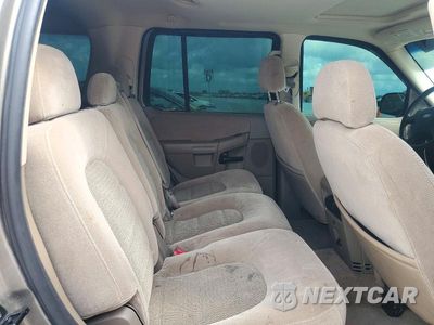 Zdjęcie 11 z 13 samochodu: 2005 FORD EXPLORER XLT VIN:1FMZU63K55UA55437 - miniatura