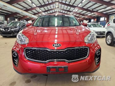 Piąte zdjęcie samochodu w środku: 2018 KIA SPORTAGE LX VIN:KNDPMCAC9J7488595 - miniatura