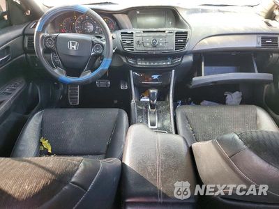 Zdjęcie 8 z 12 samochodu: 2017 HONDA ACCORD SPORT VIN:1HGCR2F55HA153742 - miniatura