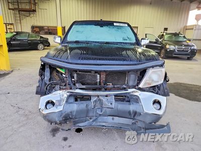 Piąte zdjęcie samochodu w środku: 2011 NISSAN FRONTIER SV V6 VIN:1N6AD0CW3BC405230 - miniatura