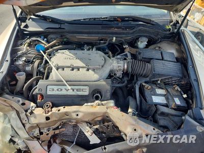 Zdjęcie 11 z 12 samochodu: 2004 HONDA ACCORD EX VIN:1HGCM826X4A007931 - miniatura