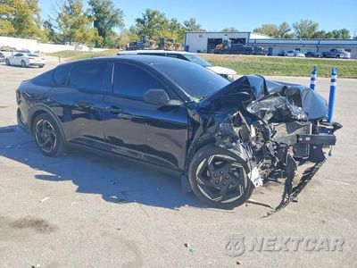 Czwarte zdjęcie samochodu z boku: 2025 KIA K4 EX VIN:3KPFU4DE2SE014066 - miniatura