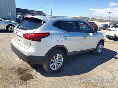 Trzecie zdjęcie samochodu z tyłu: 2018 NISSAN ROGUE SPORT SV VIN:JN1BJ1CP1JW157977 - miniatura