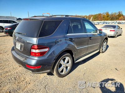 Trzecie zdjęcie samochodu z tyłu: 2010 MERCEDES-BENZ ML 350 4MATIC VIN:4JGBB8GB5AA611156 - miniatura