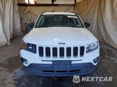 Piąte zdjęcie samochodu w środku: 2016 JEEP COMPASS SPORT VIN:1C4NJDBB2GD741925 - miniatura
