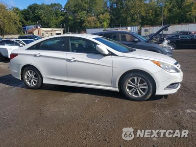 Czwarte zdjęcie samochodu z boku: 2014 HYUNDAI SONATA GLS VIN:5NPEB4AC3EH903947 - miniatura