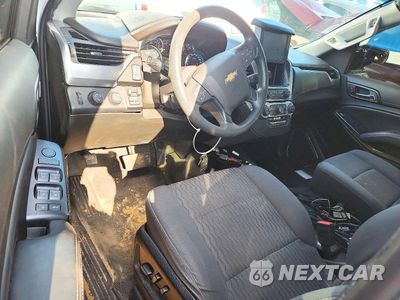 Zdjęcie 8 z 13 samochodu: 2019 CHEVROLET TAHOE SPECIAL VIN:1GNSKFEC7KR150010 - miniatura