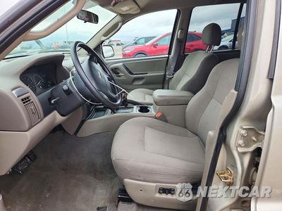 Zdjęcie 7 z 12 samochodu: 2004 JEEP GRAND CHEROKEE LAREDO VIN:1J4GW48N24C328832 - miniatura