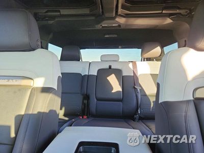 Zdjęcie 10 z 13 samochodu: 2024 GMC HUMMER SUV 3X VIN:1GKB0RDC2RU113346 - miniatura