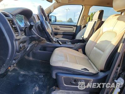 Zdjęcie 7 z 13 samochodu: 2019 RAM 1500 LIMITED VIN:1C6SRFHTXKN669809 - miniatura