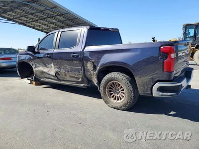 Drugie zdjęcie samochodu z przodu: 2022 CHEVROLET SILVERADO K1500 LT VIN:3GCPDDEK4NG570400 - miniatura