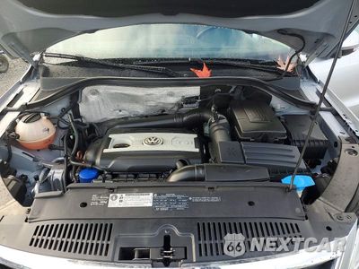 Zdjęcie 12 z 13 samochodu: 2010 VOLKSWAGEN TIGUAN SE VIN:WVGBV7AX8AW526191 - miniatura