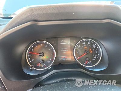 Zdjęcie 9 z 13 samochodu: 2022 TOYOTA RAV4 XLE VIN:2T3P1RFV2NW291056 - miniatura