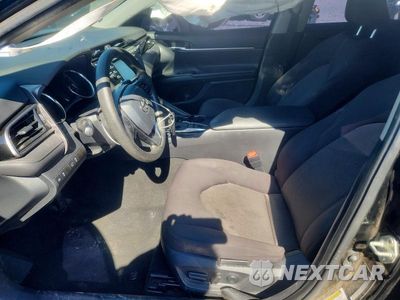 Zdjęcie 7 z 12 samochodu: 2020 TOYOTA CAMRY LE VIN:4T1L31AKXLU523433 - miniatura