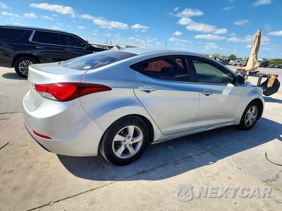 Trzecie zdjęcie samochodu z tyłu: 2014 HYUNDAI ELANTRA SE VIN:KMHDH4AE8EU172333 - miniatura