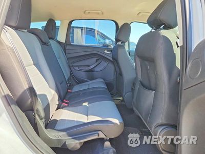 Zdjęcie 10 z 12 samochodu: 2016 FORD ESCAPE SE VIN:1FMCU0GX0GUB48801 - miniatura