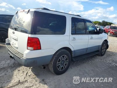 Trzecie zdjęcie samochodu z tyłu: 2003 FORD EXPEDITION XLT VIN:1FMRU15W13LB15249 - miniatura