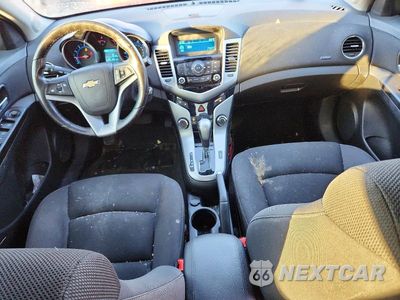 Zdjęcie 8 z 12 samochodu: 2014 CHEVROLET CRUZE LT VIN:1G1PC5SB5E7401374 - miniatura