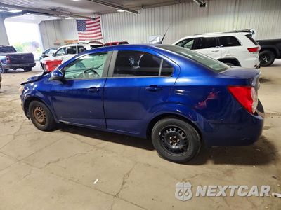 Drugie zdjęcie samochodu z przodu: 2014 CHEVROLET SONIC LS VIN:1G1JA5SHXE4114100 - miniatura