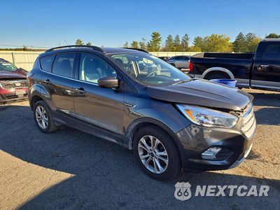 Czwarte zdjęcie samochodu z boku: 2018 FORD ESCAPE SE VIN:1FMCU9GD2JUD25625 - miniatura
