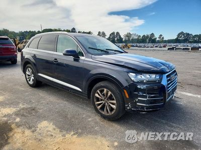 Czwarte zdjęcie samochodu z boku: 2017 AUDI Q7 PREMIUM PLUS VIN:WA1LAAF7XHD027340 - miniatura