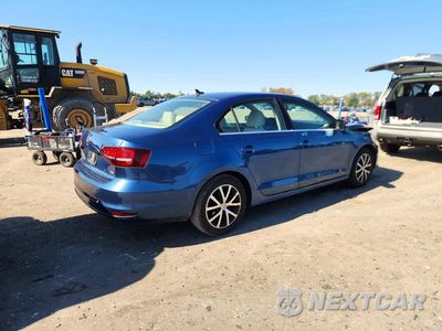 Trzecie zdjęcie samochodu z tyłu: 2017 VOLKSWAGEN JETTA SE VIN:3VWDB7AJ9HM301464 - miniatura
