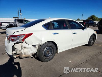 Trzecie zdjęcie samochodu z tyłu: 2016 NISSAN ALTIMA 2.5 S VIN:1N4AL3AP5GN313623 - miniatura