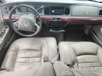 Zdjęcie 8 z 13 samochodu: 2001 MERCURY GRAND MARQUIS LS VIN:2MEFM75W91X672306 - miniatura