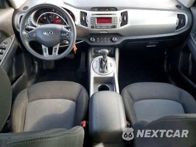 Zdjęcie 8 z 13 samochodu: 2016 KIA SPORTAGE LX VIN:KNDPBCAC6G7865091 - miniatura