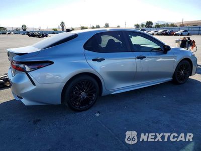 Trzecie zdjęcie samochodu z tyłu: 2022 TOYOTA CAMRY HYBRID SE NIGHTSHADE VIN:4T1G31AK6NU041756 - miniatura
