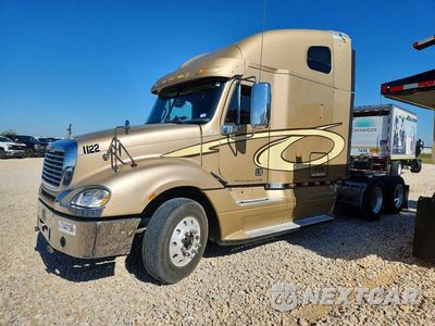 2012 FREIGHTLINER CASCADIA SEMI TRUCK 1FVXA7007CDBN3452 - główne zdjęcie licytacji z USA - miniatura