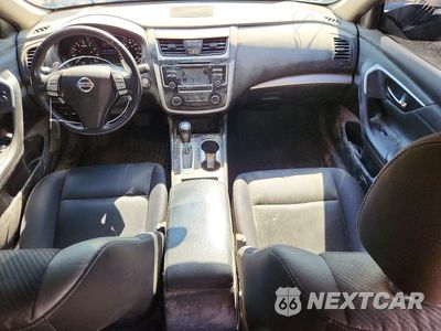 Zdjęcie 8 z 12 samochodu: 2017 NISSAN ALTIMA 2.5 SR VIN:1N4AL3AP8HC472732 - miniatura