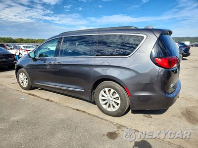 Drugie zdjęcie samochodu z przodu: 2017 CHRYSLER PACIFICA TOURING L VIN:2C4RC1BG0HR527231 - miniatura