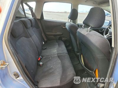 Zdjęcie 10 z 13 samochodu: 2009 HONDA FIT SPORT VIN:JHMGE88419S037516 - miniatura