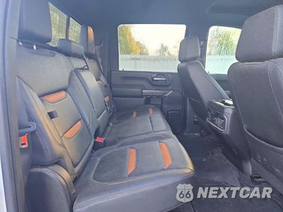 Zdjęcie 11 z 13 samochodu: 2023 GMC SIERRA K3500 AT4 VIN:1GT49VEYXPF164141 - miniatura