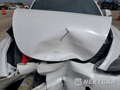 Zdjęcie 11 z 12 samochodu: 2023 TESLA MODEL Y VIN:7SAYGDEF9PF713481 - miniatura