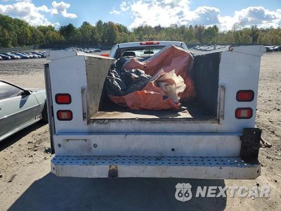 Zdjęcie 6 z 13 samochodu: 2011 GMC SIERRA K3500 VIN:1GT322CGXBF204946 - miniatura