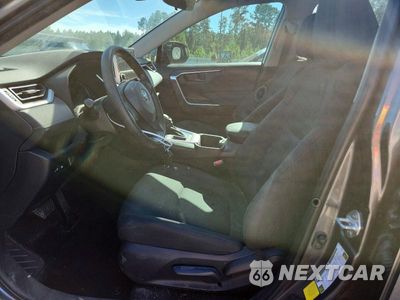 Zdjęcie 7 z 14 samochodu: 2024 TOYOTA RAV4 LE VIN:2T3H1RFV3RC294950 - miniatura