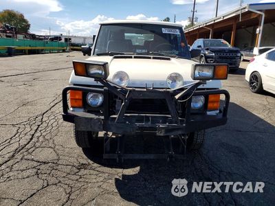 Piąte zdjęcie samochodu w środku: 1988 LAND ROVER RANGE ROVER VIN:SALHV1141JA343139 - miniatura