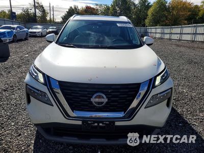 Piąte zdjęcie samochodu w środku: 2023 NISSAN ROGUE SV VIN:5N1BT3BB6PC811340 - miniatura