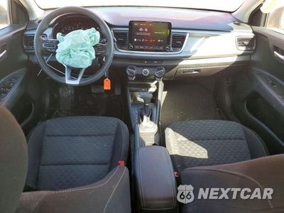Zdjęcie 8 z 12 samochodu: 2023 KIA RIO S VIN:3KPA24AD5PE578524 - miniatura