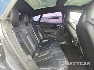 Zdjęcie 10 z 13 samochodu: 2014 TESLA MODEL S VIN:5YJSA1H11EFP59595 - miniatura