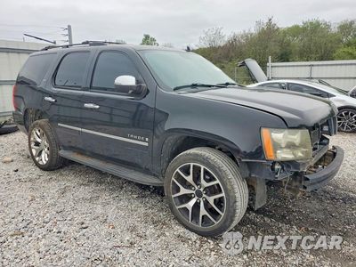 Czwarte zdjęcie samochodu z boku: 2009 CHEVROLET TAHOE K1500 LTZ VIN:1GNFK33259R287984 - miniatura
