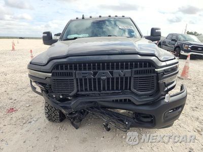 Piąte zdjęcie samochodu w środku: 2026 RAM 2500 POWERWAGON VIN:3C6UR5EJ8TG161967 - miniatura