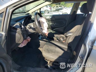 Zdjęcie 7 z 14 samochodu: 2015 FORD FIESTA SE VIN:3FADP4EJ0FM118566 - miniatura