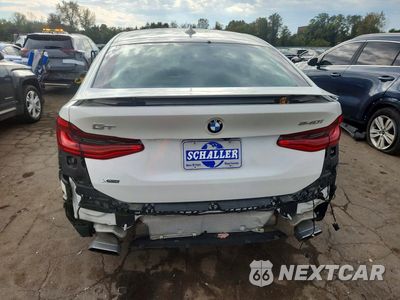 Zdjęcie 6 z 12 samochodu: 2018 BMW 640 XIGT VIN:WBAJV6C52JBK06827 - miniatura