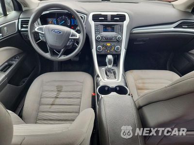 Zdjęcie 8 z 12 samochodu: 2016 FORD FUSION S HYBRID VIN:3FA6P0UU8GR189693 - miniatura